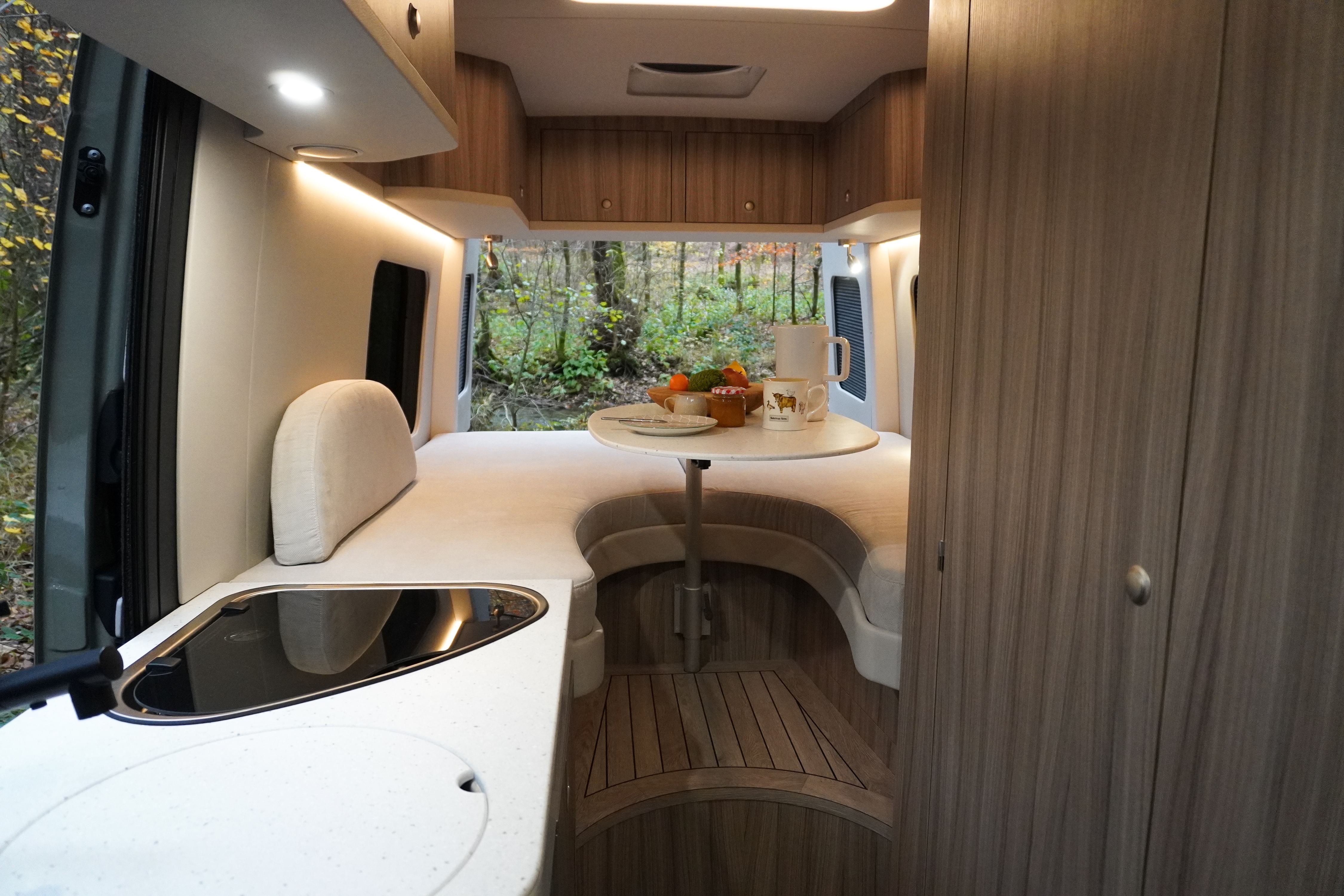 INNOVA Roadtrip 595L in Moosgrau