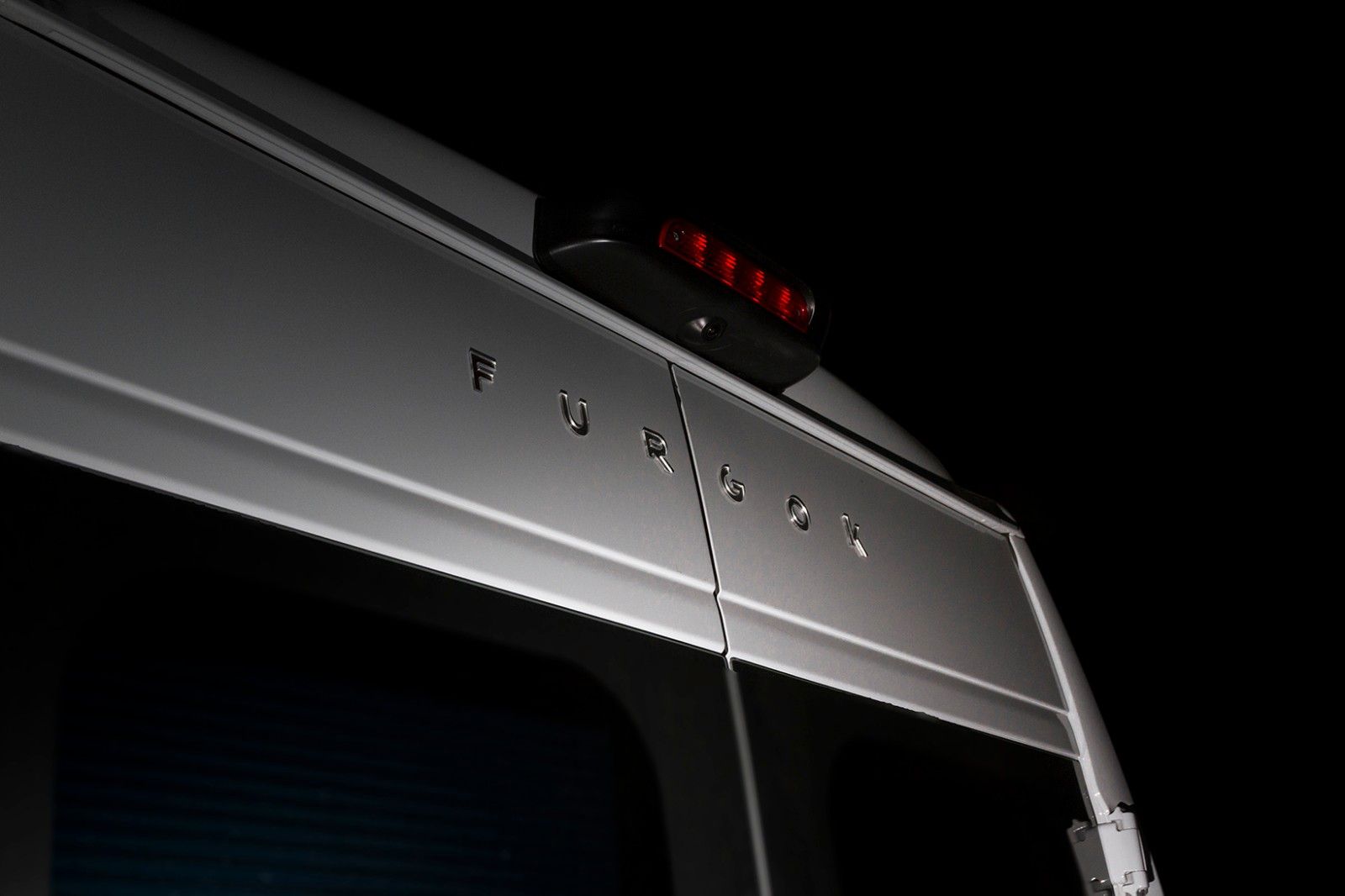 FurgoK Gran Camper Stuttgart Ducato