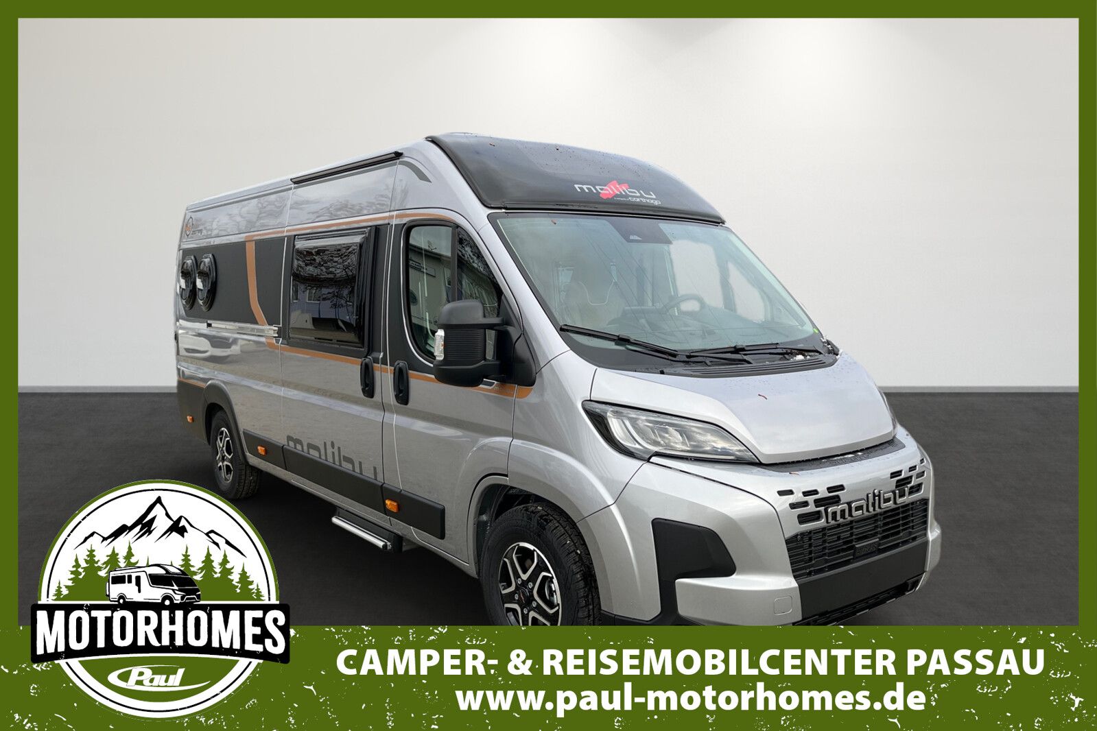 * **Modell 2025**\\* **Motor / Chassis:** Fiat Ducato 2,2 l MultiJet 3\\* **Leistung:** 132 kW / 180 PS\\* **Getriebe:** Automatik\\* **zul. Gesamtgewicht:** 3500 kg\\* **Bett(en):** Einzelbetten\\* **Polster:** Davos\\* **Holzdekor:** Cherry Style\\\\...