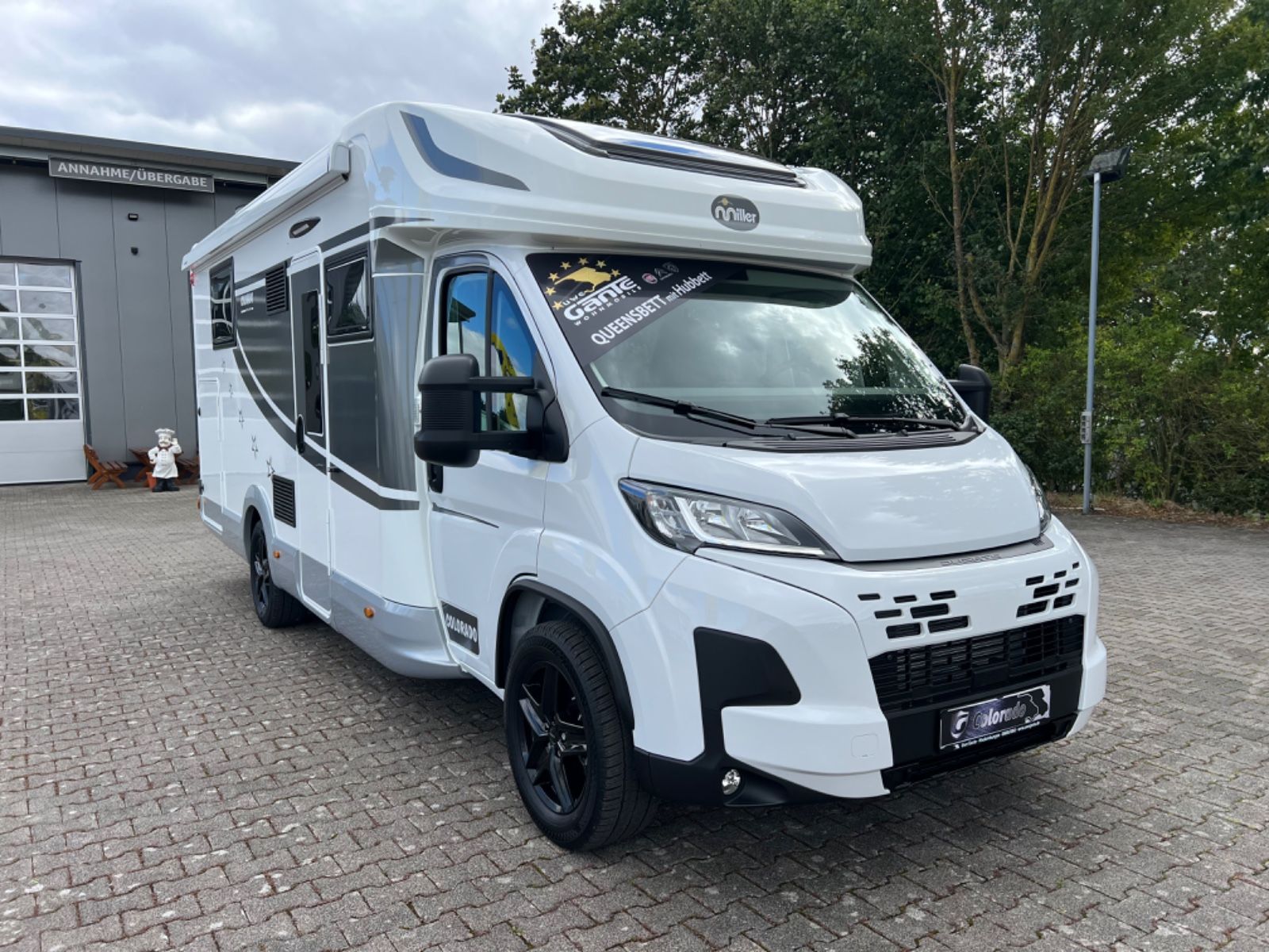 **Wohnmobil Miller Colorado Modell 2025 - 30 Jahre Edition ***\\----**Miller – Qualität &amp; Wohnkomfort auf 4 Rädern.**\\\\Von New York bis nach Louisiana, mit den Reisemobilen der Trendmarke Miller können Sie diese Strecke mit gleichnamigen Wohnmobi...