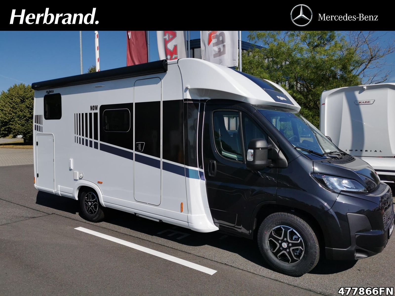 * Modelljahr 2025\\* Ducato 10\\* Style Ocean\\* Pack Advanced Safety\\* Black Style Pack\\* Automatikgetriebe\\* Reserverad\\* Radio mit 10 Monitor\\* Navigation\\* Anhängerkupplung\\* Stauraumschublade außen\\* Zus. Außenklappe Garage links\\* Dachlu...
