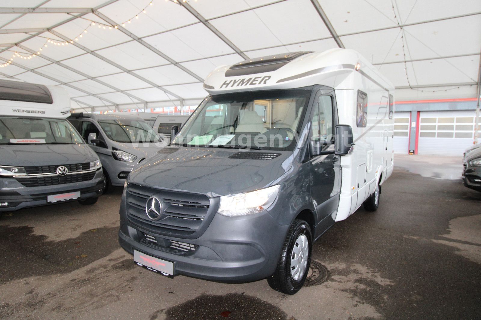 **Fahrzeug zur Zeit (noch) nicht ausgestellt. Besichtigung nur nach vorheriger Rücksprache möglich!\\\\*Automatikgetriebe 9G-Tronic**\\* 92l Dieseltank\\* Fenster in T-Haube\\* Außenlackierung Fahrerhaus schwarzgrau\\* Ganzjahresbereifung\\* El. Tritts...