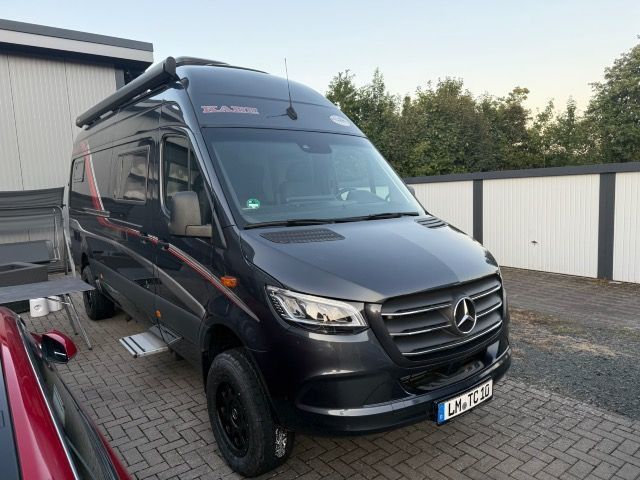 Mercedes Allrad-6-Zyl. Camper