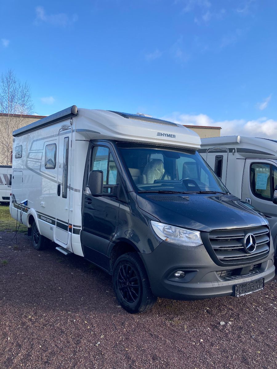 * **35 Jahre Lippert Reisemobile ***\\* Sondermodell Xperience M-LT:\\Mercedes-Benz Sprinter - 417 CDI - 125 KW/170 PS - Euro VI-E,\\Automatikgetriebe 9G-TRONIC inkl. Hold-Funktion,\\Heckantrieb,\\Außenfarbe Fahrerhaus Tenoritgrau (Metallic),\\Designab...
