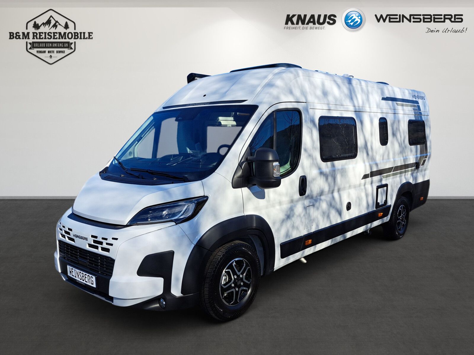 * **Modell 2025**\\* **Motor / Chassis:** Fiat Ducato \\* **Leistung:** 132 kW / 180 PS\\* **Getriebe:** Automatik\\* **zul. Gesamtgewicht:** 4000 kg\\* **Bett(en):** Einzelbetten\\* **Polster:** Alu\\* **Holzdekor:** Alu\\\\\\----**SONDERAUSSTATTUNG:*...