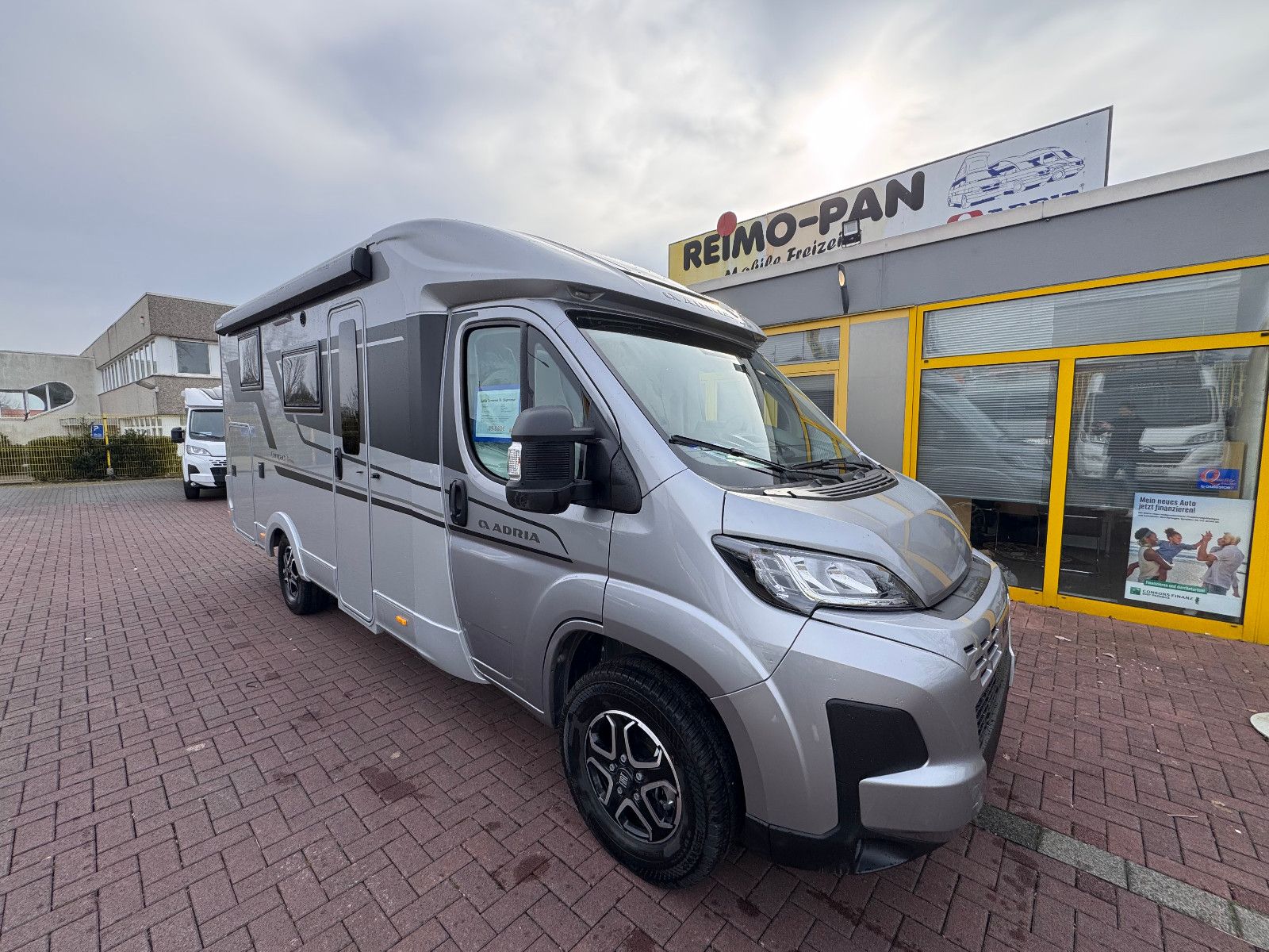 Adria Fiat Camper 140 PS Automatik