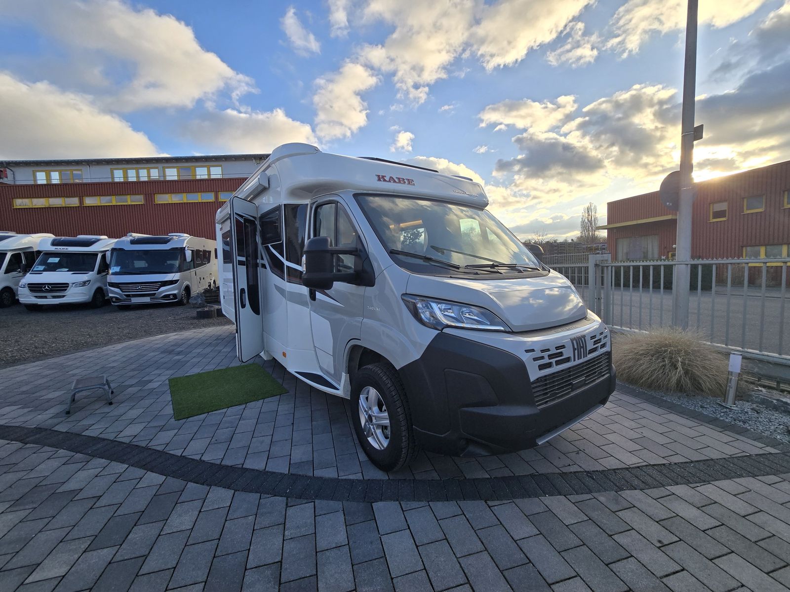 KABE 2025 Fiat 180 PS Alde Skyview