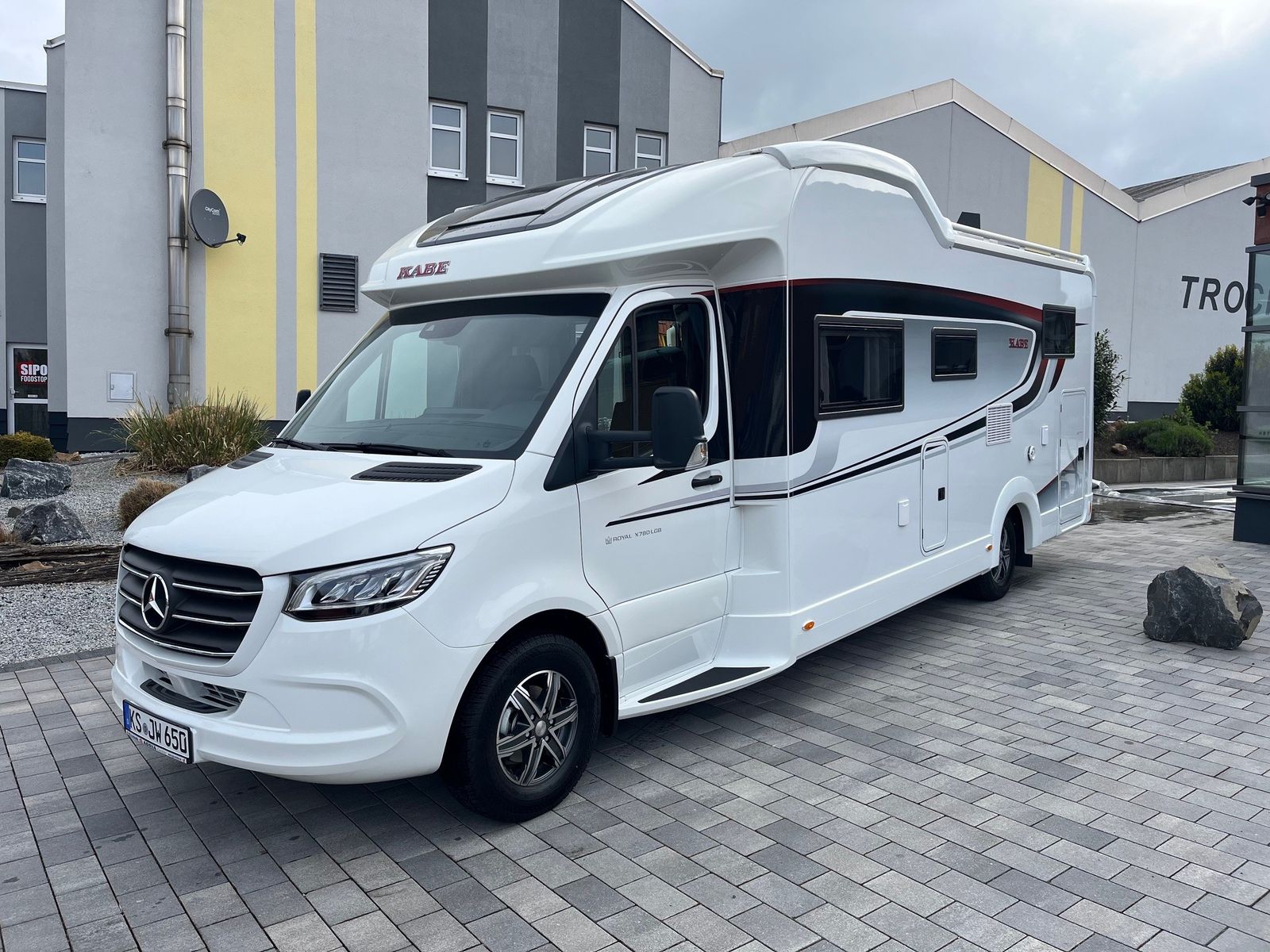 KABE Mercedes Hubbett 2023 Solar