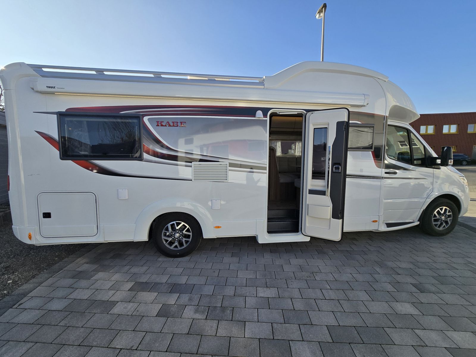 KABE Mercedes Camper 2025 Solarpaket