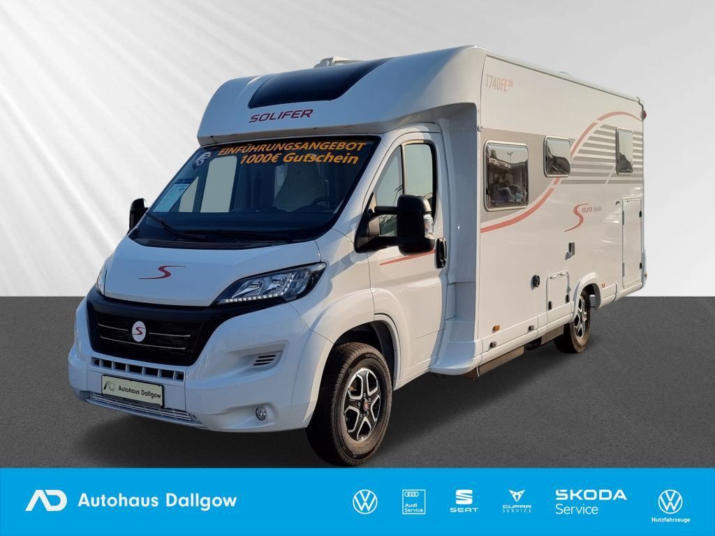 **Assistenzsysteme:**\\* ** Regensensor\\\\**Multimedia:**\\* ** ****Steckdosen USB****: 4\\* MULTIMEDIA** Bluetooth Fahrerhaus\\\\**Technik &amp; Sicherheit:**\\* ** ****Getriebe****: Automatik\\* ****Weitere Ausstattungen****\\* ** Airbag Fahrer\\* *...