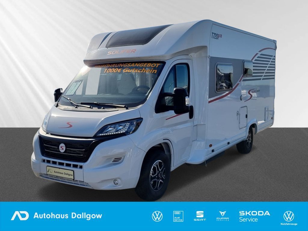 **Highlights:**\\* ** digitales Cockpit\\\\**Assistenzsysteme:**\\* ** Regen- und Lichtsensor\\* ** Regensensor\\\\**Multimedia:**\\* ** Radio mit Navigationssystem\\* ** ****Steckdosen USB****: 2\\* MULTIMEDIA** Bluetooth Fahrerhaus\\* ** Android Auto...