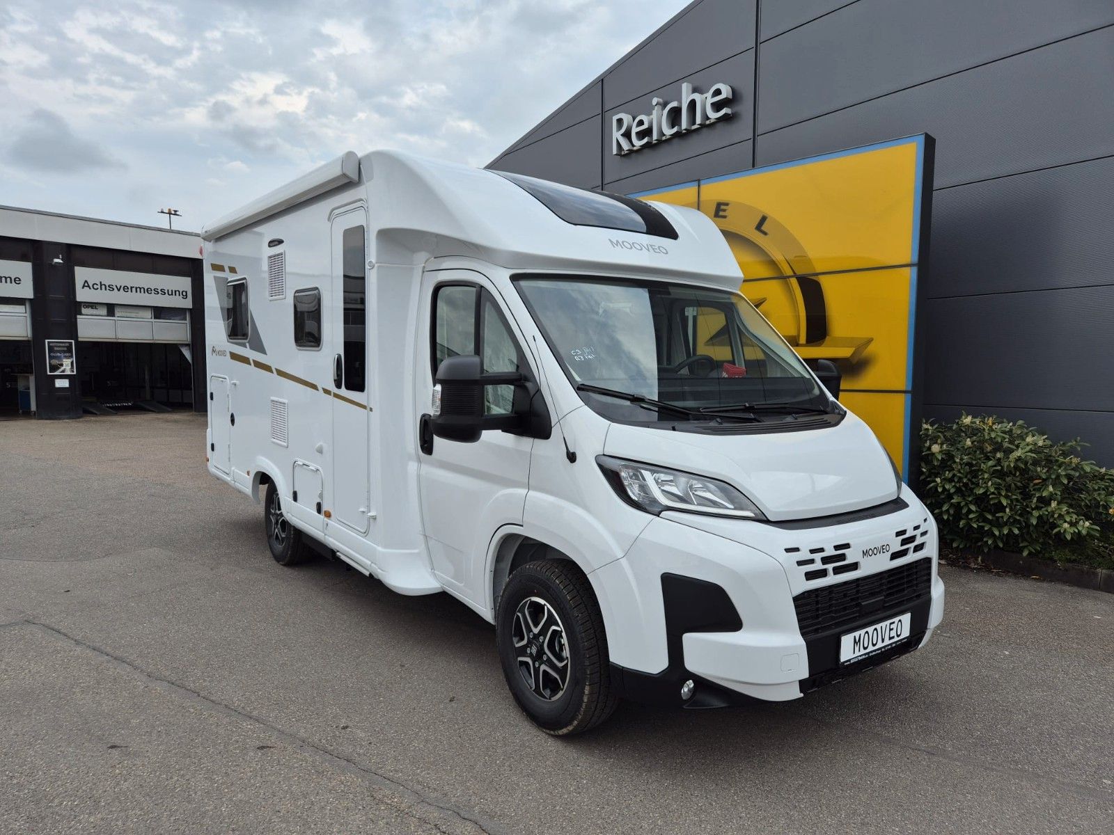 Mooveo Tei 65QB Automatik Queensbett