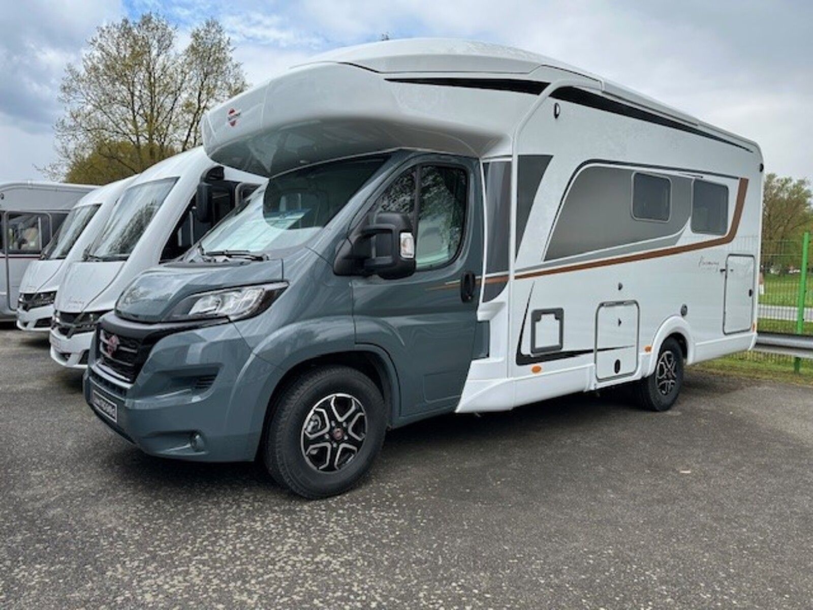 Bürstner Harmony Line 2024 Alkoven