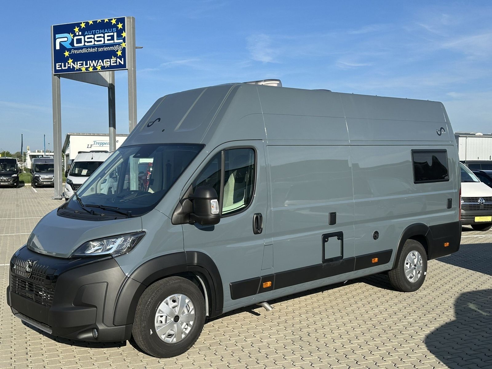 MEGAMOBIL Camper mit Sicherheits-Paket