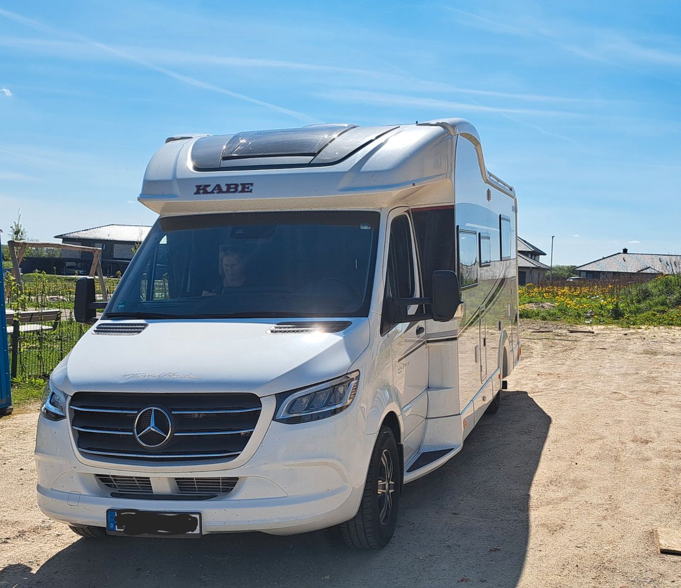 KABE Royal 780 LQB auf Mercedes