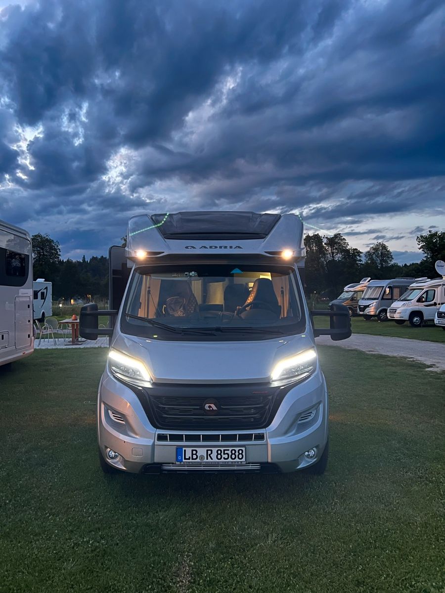 Adria Matrix Supreme 670 SL 2022