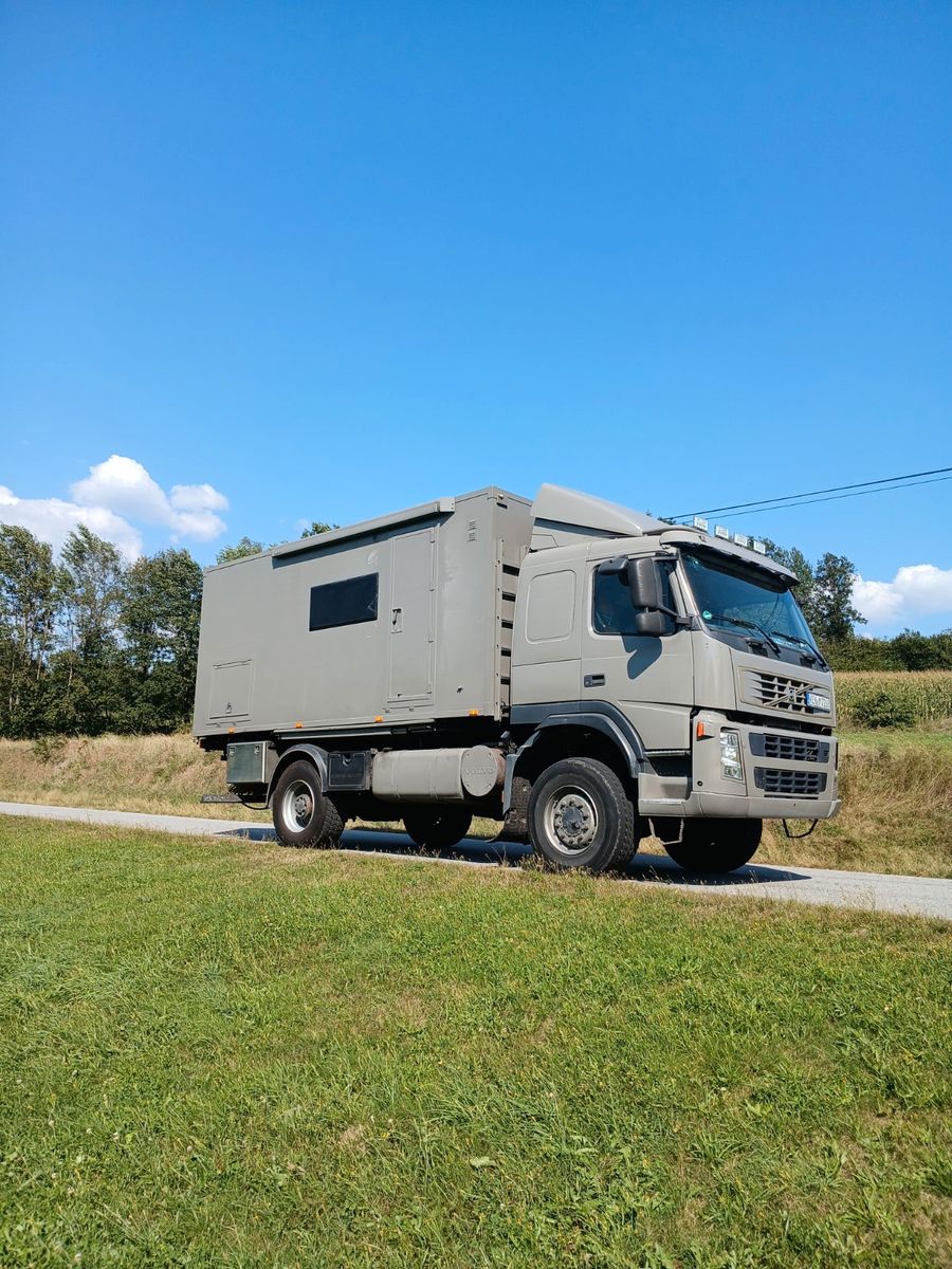 Volvo FM 440 4x4 Expeditionsmobil 2006