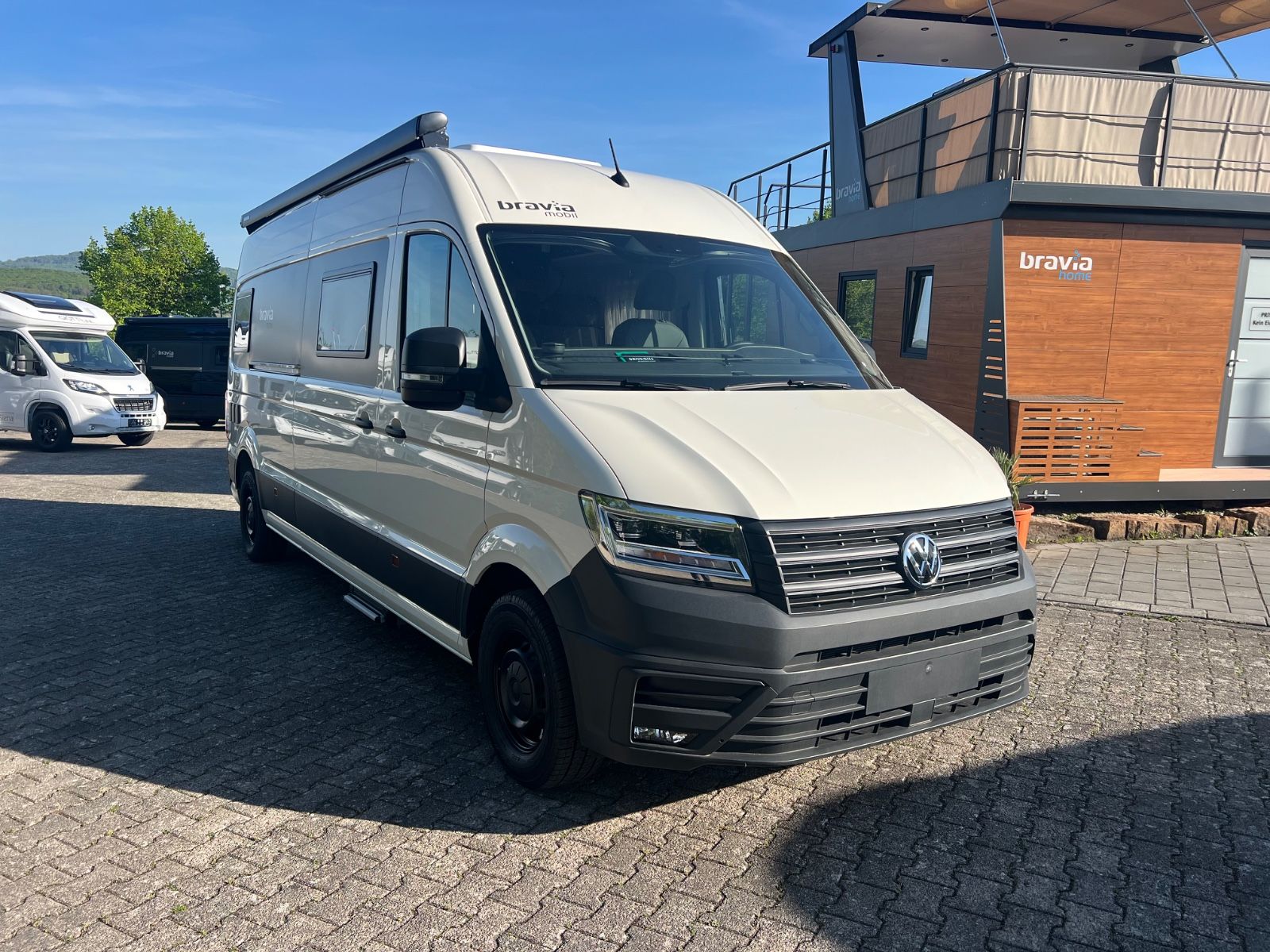 Bravia Swan 680 VW Crafter 177PS