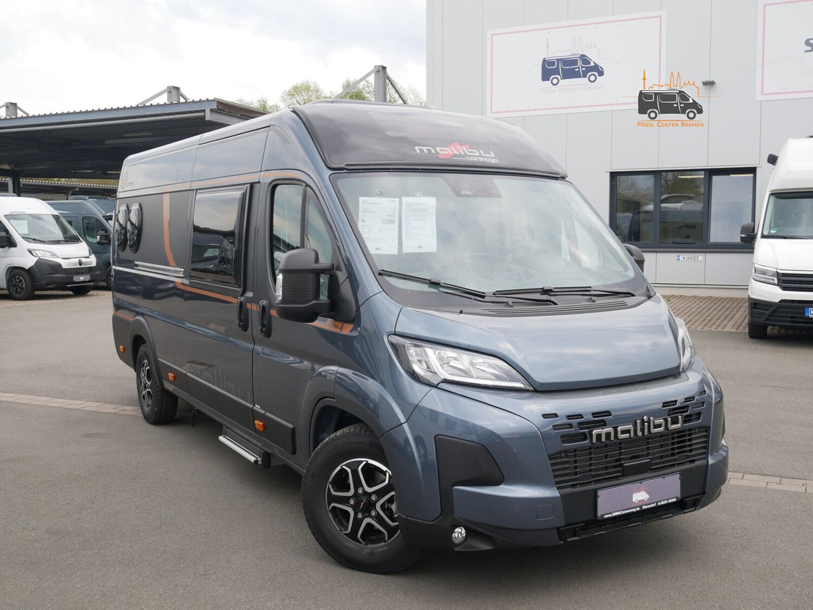 * **Modell 2025**\\* **Motor / Chassis:** Fiat Ducato 2,2 l MultiJet 3\\* **Leistung:** 103 kW / 140 PS\\* **Getriebe:** Automatik\\* **zul. Gesamtgewicht:** 3500 kg\\* **Bett(en):** Einzelbetten\\* **Sitzgruppe:** Mittelsitzgruppe\\* **Polster:** Lond...