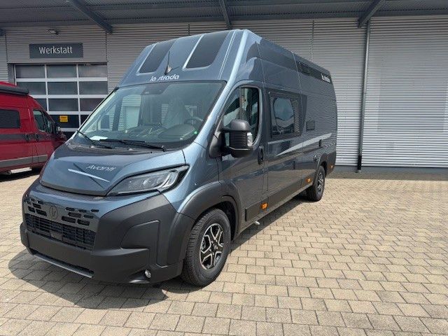 LA STRADA HPlus MJ 2025, 180 PS Auto