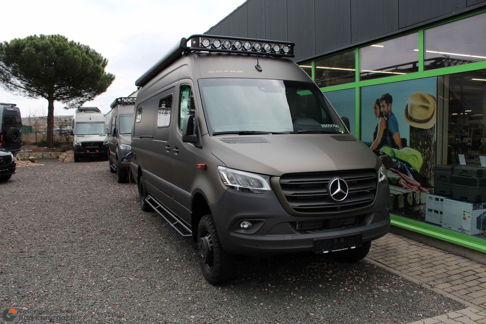 DOVRA Mercedes 4x4 Camper 2025
