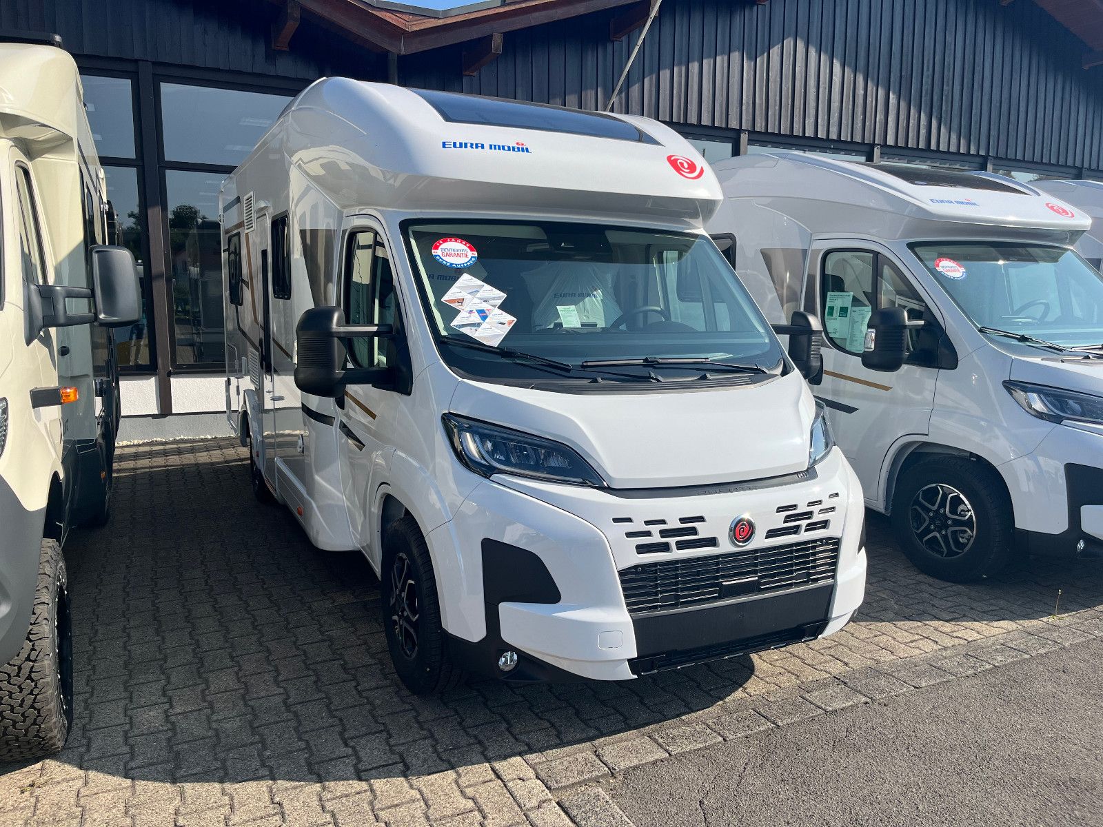 Eura Mobil Profila 675 SB MJ 2025