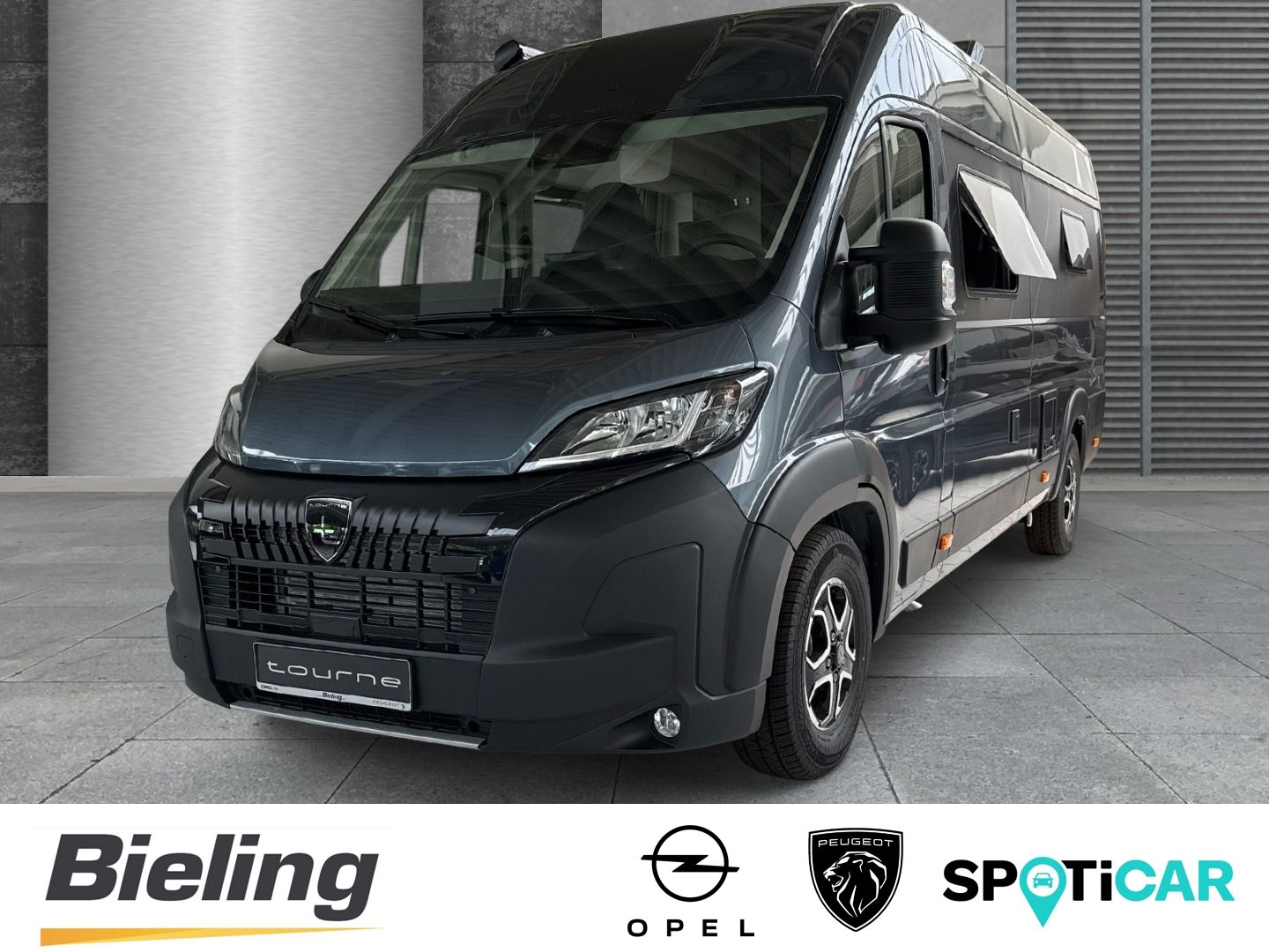 TOURNE Campervan Automatik Solar