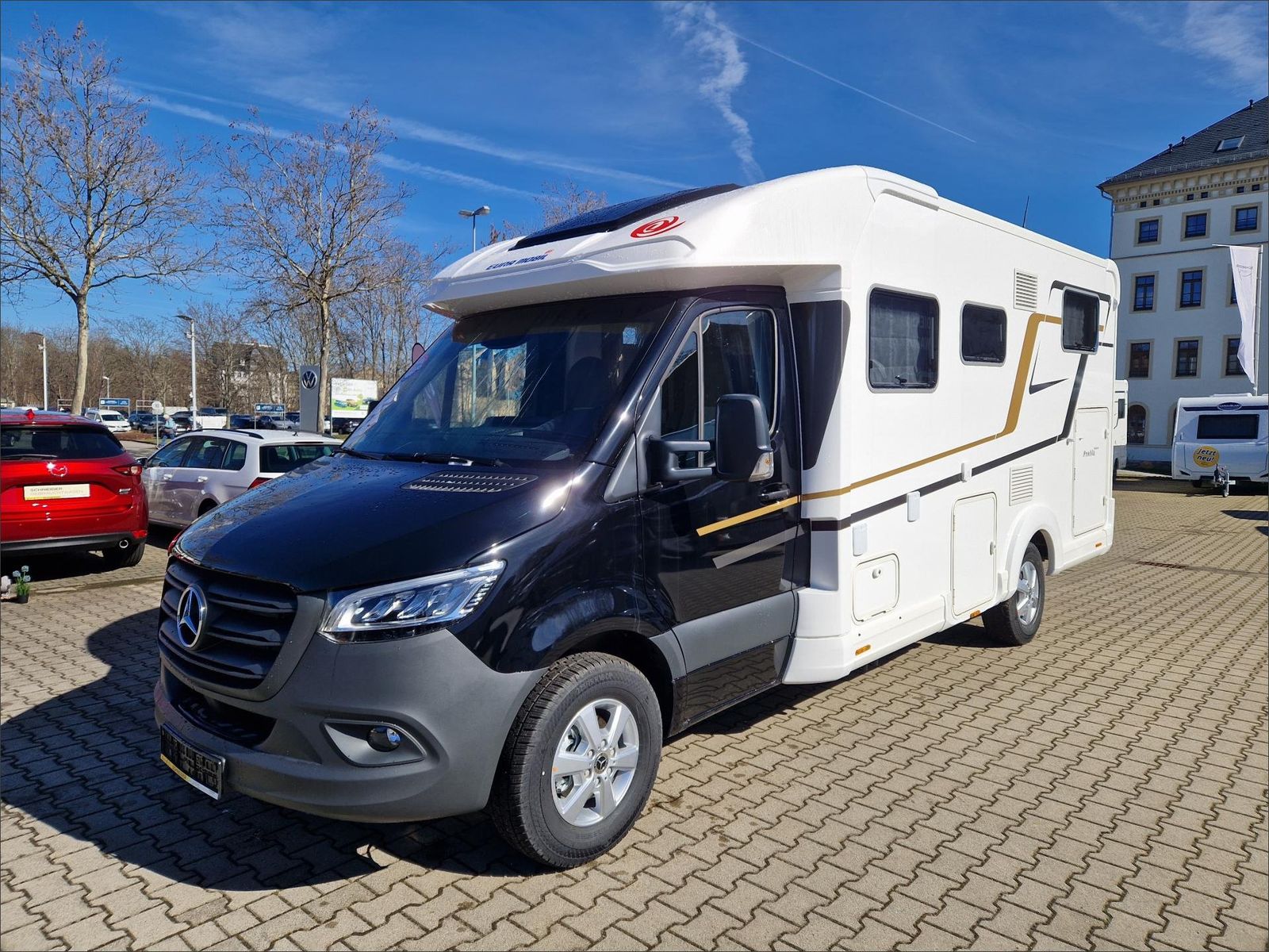 EURAMOBIL Mondial Plus Automatik