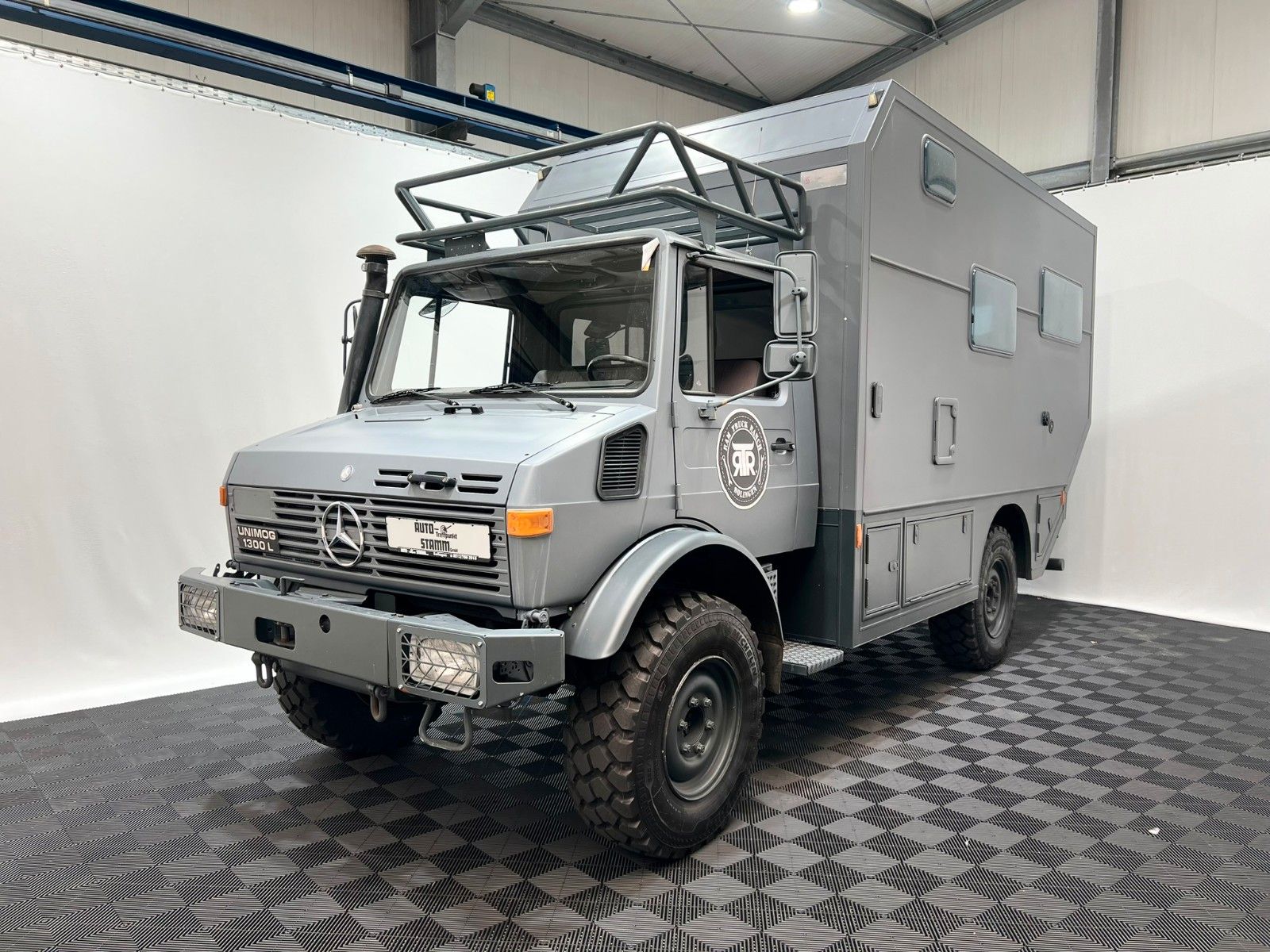 MB Unimog U1300L Expeditionskabine