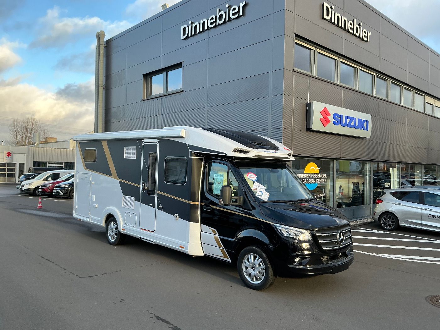 Eura Mobil Contura MB ALDE, Leder