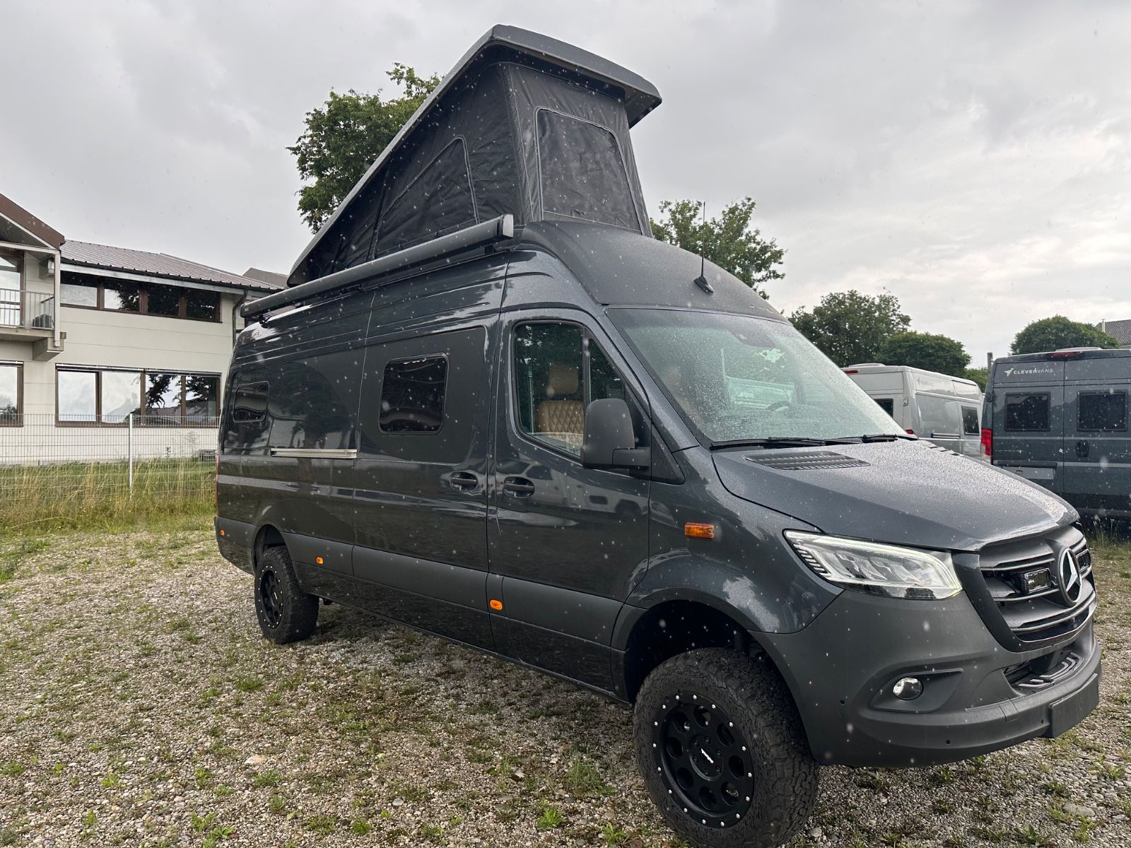 Julia Camper Gran Yosemite 4x4