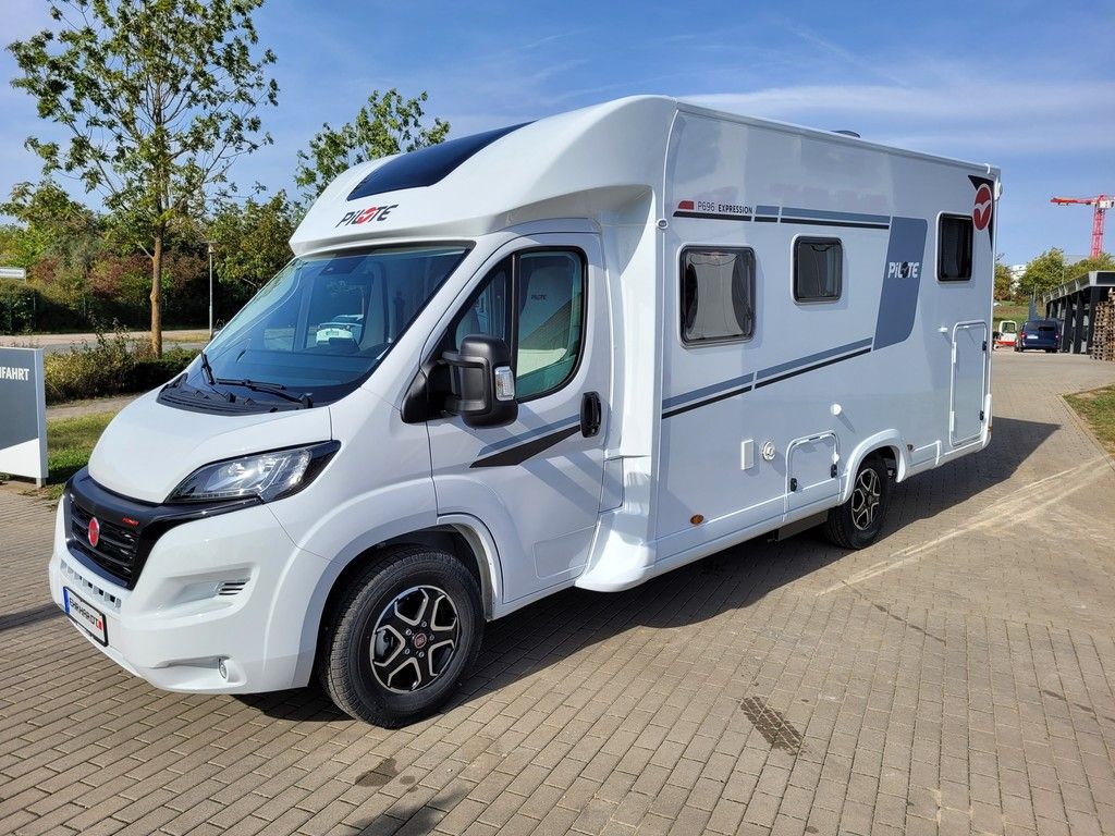 \\**Wohnmobile Angebote**\\\\* Auflastung auf Wunsch möglich\\* Individuelle Anpassung der Ausstattung auf Wunsch möglich\\* Nachrüstung Anhängekupplung auf Wunsch möglich\\\\**Wohnmobile Maße**\\\\* Breite: 2,35m\\* Höhe: 2,88m\\* Länge: 6,99m\\\\**Wo...