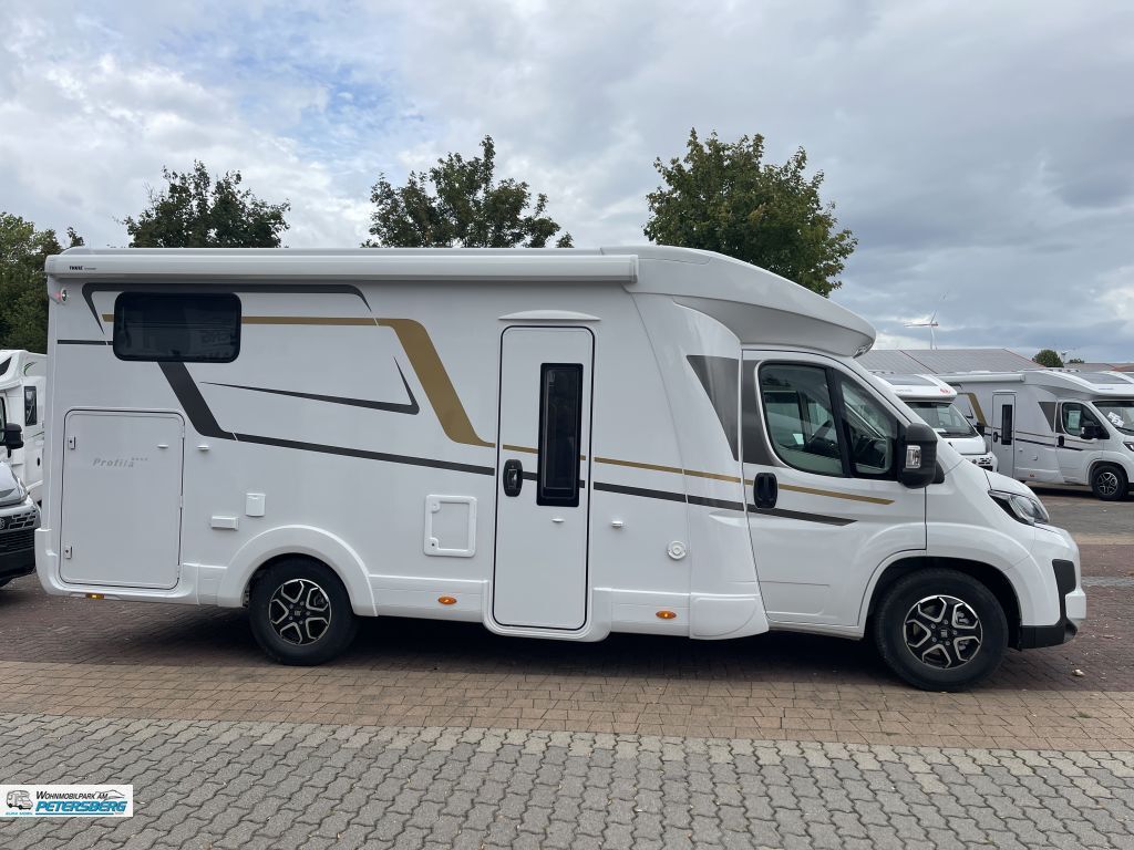 Eura Mobil Profila T 695 EB