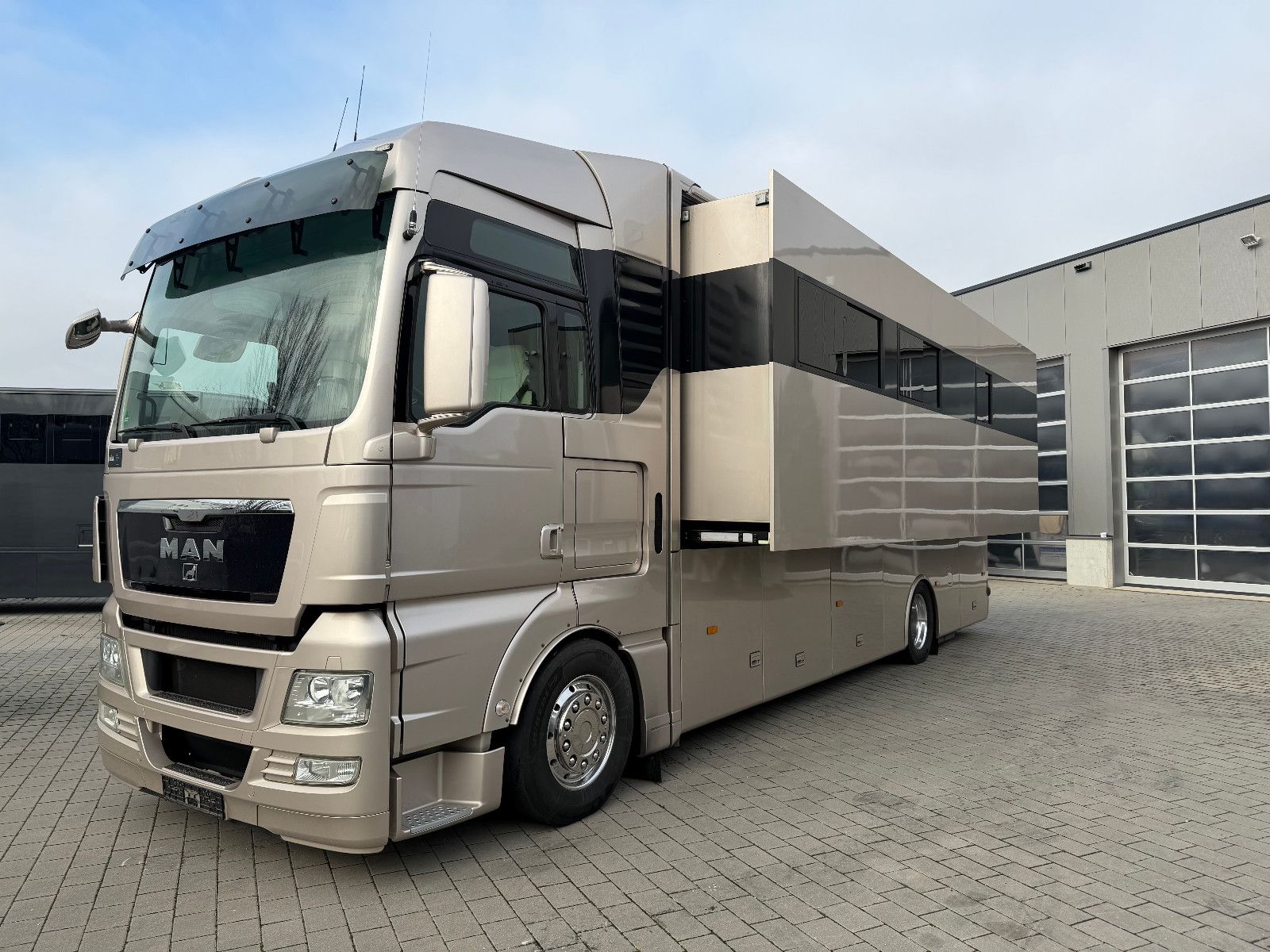 MAN Ketterer Continental 10.30