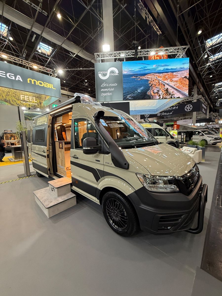 MegaMobil Mega Lounge 680 S Twin