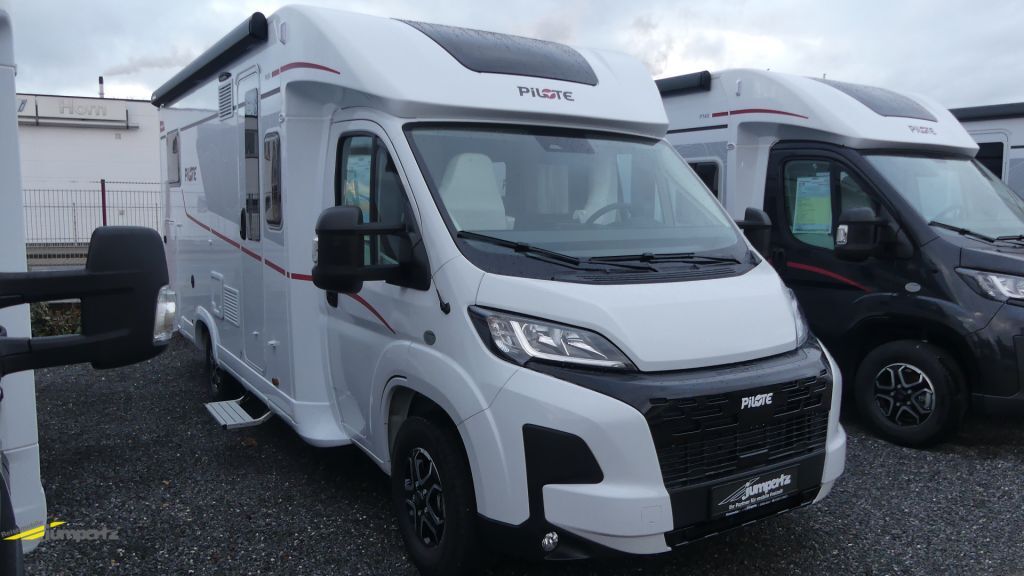 Pilote P 690 GJ Expr. 2026 Automatik