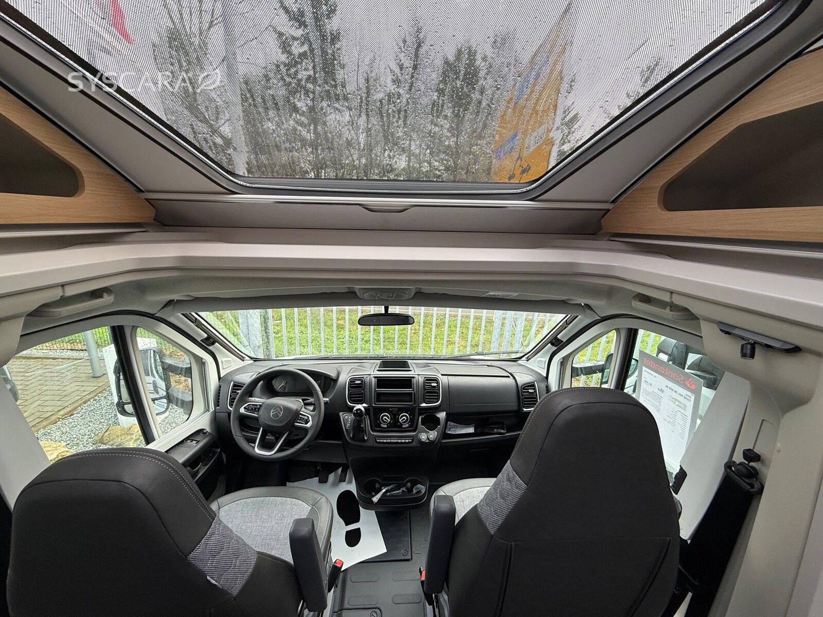 Adria Coral ALL-IN 2026 180PS Auto