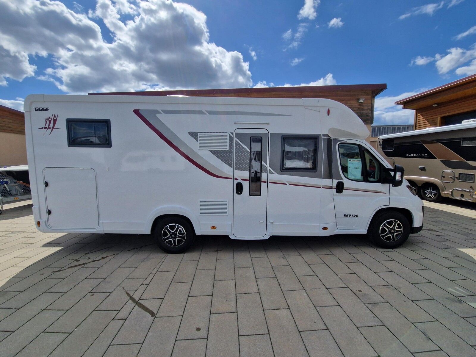 RAPIDO Ducato 2026 180 PS Auto