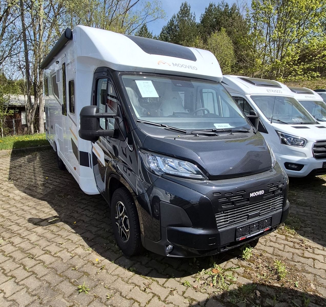 MOOVEO 2026 180PS Automatik Hubbett
