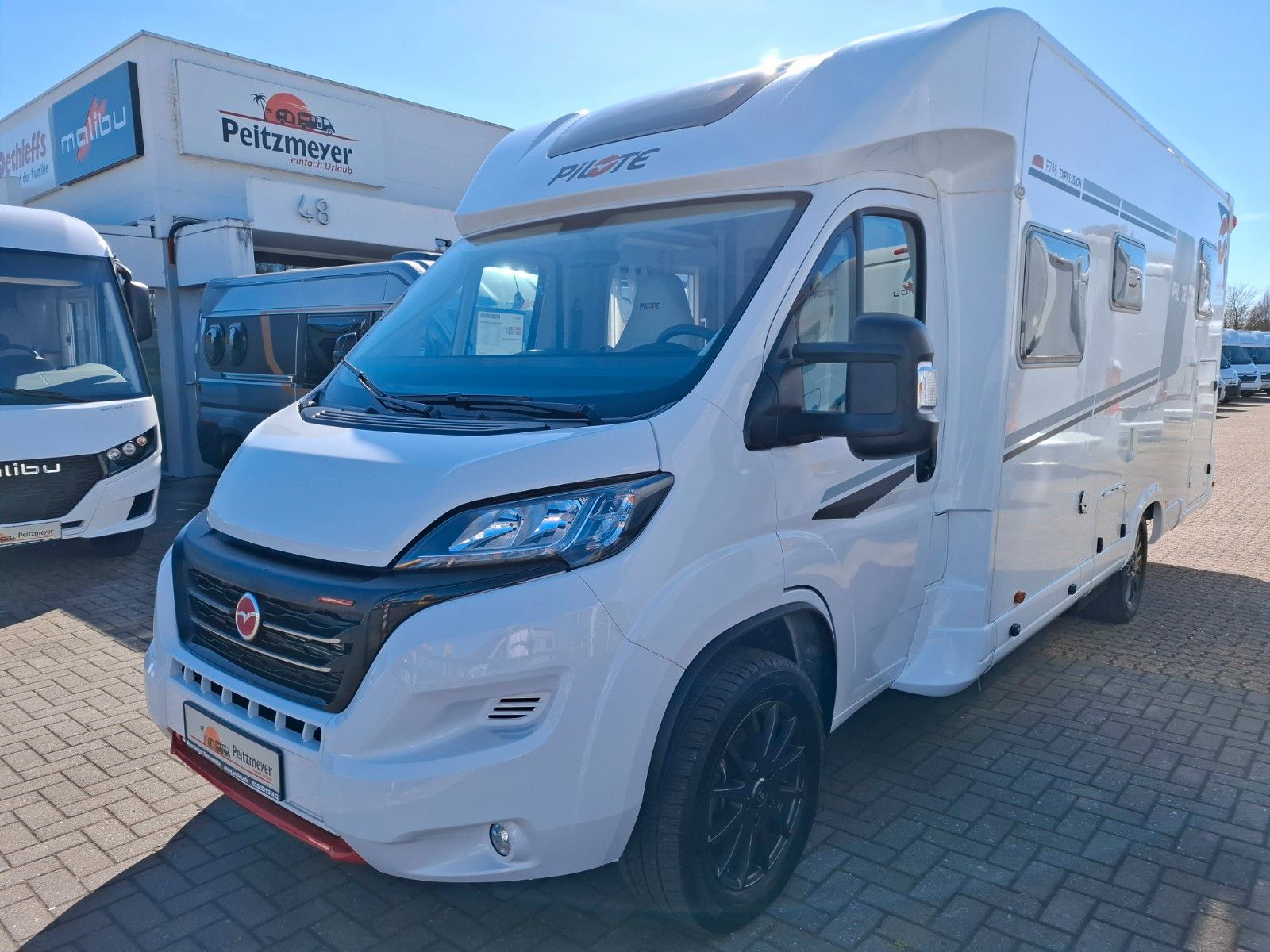 Pilote P746 FGJ Expr. Ducato 180PS