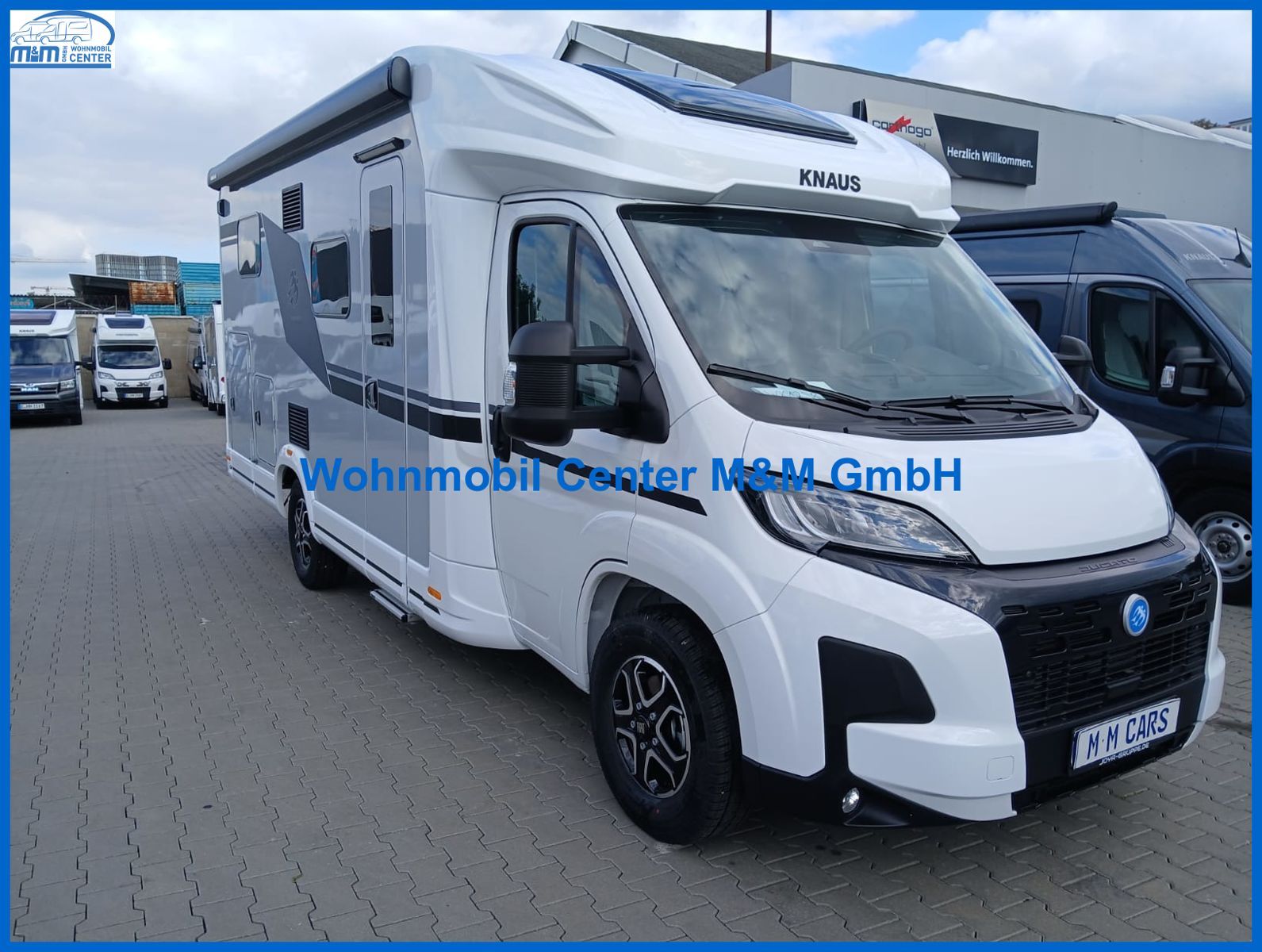 Knaus L!VE WAVE 650 MEG
