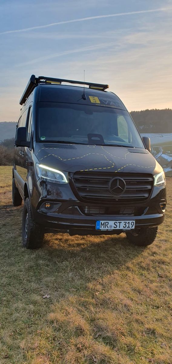 Mercedes-Benz Sprinter 419 Black Edition