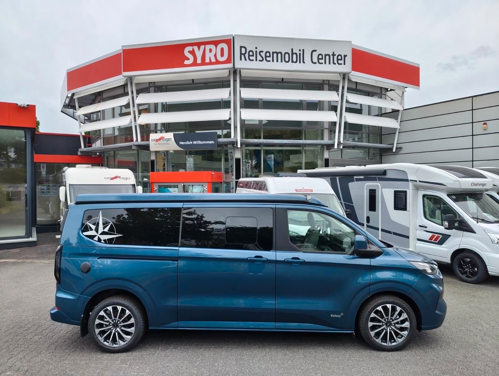 FORD Campervan - Eco Blue 170PS